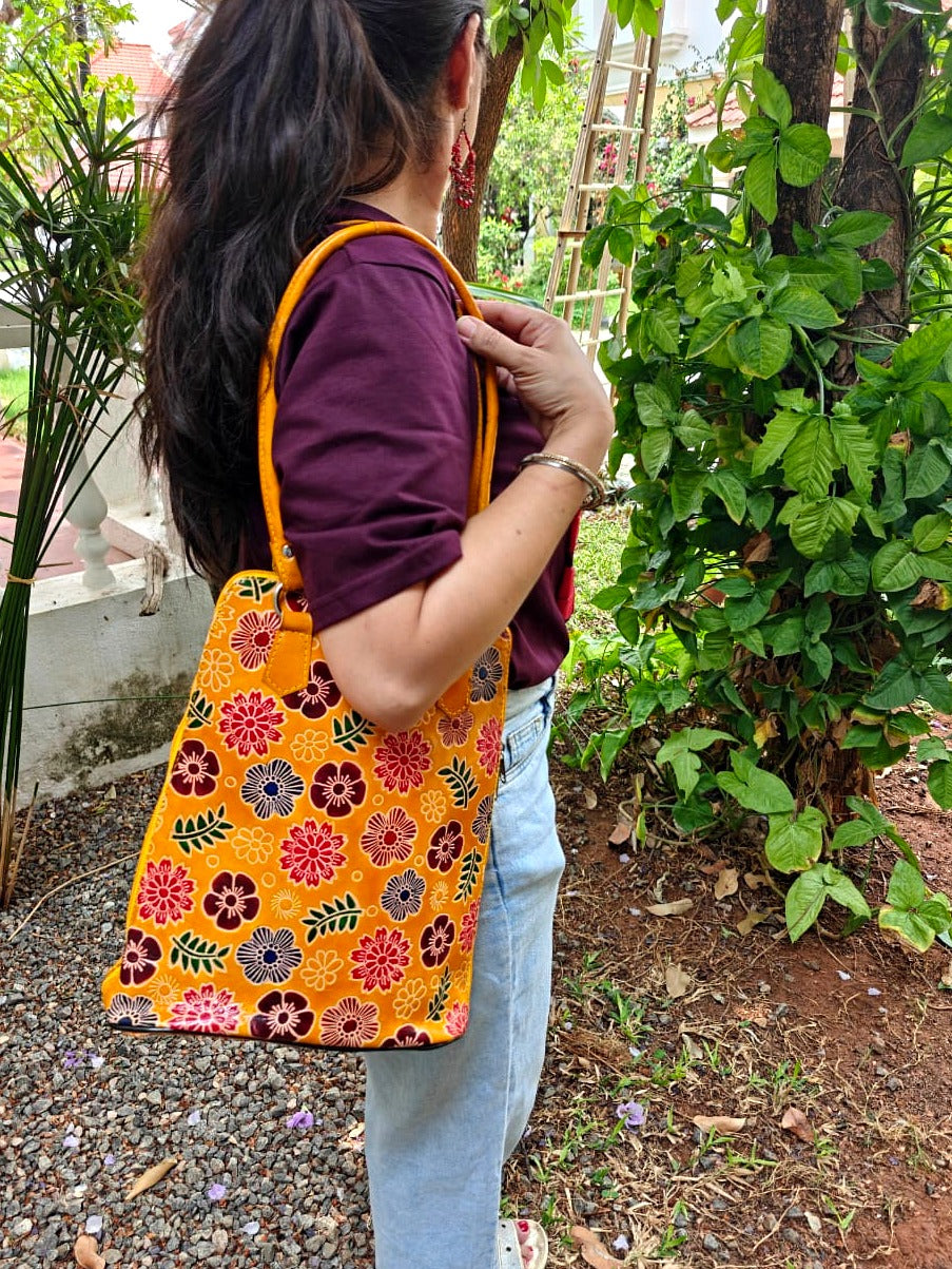 Yellow Floral Motif Leather Shoulder Bag — Medium