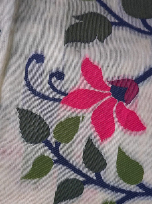 Bonolota creeper motif woven into Jamdani